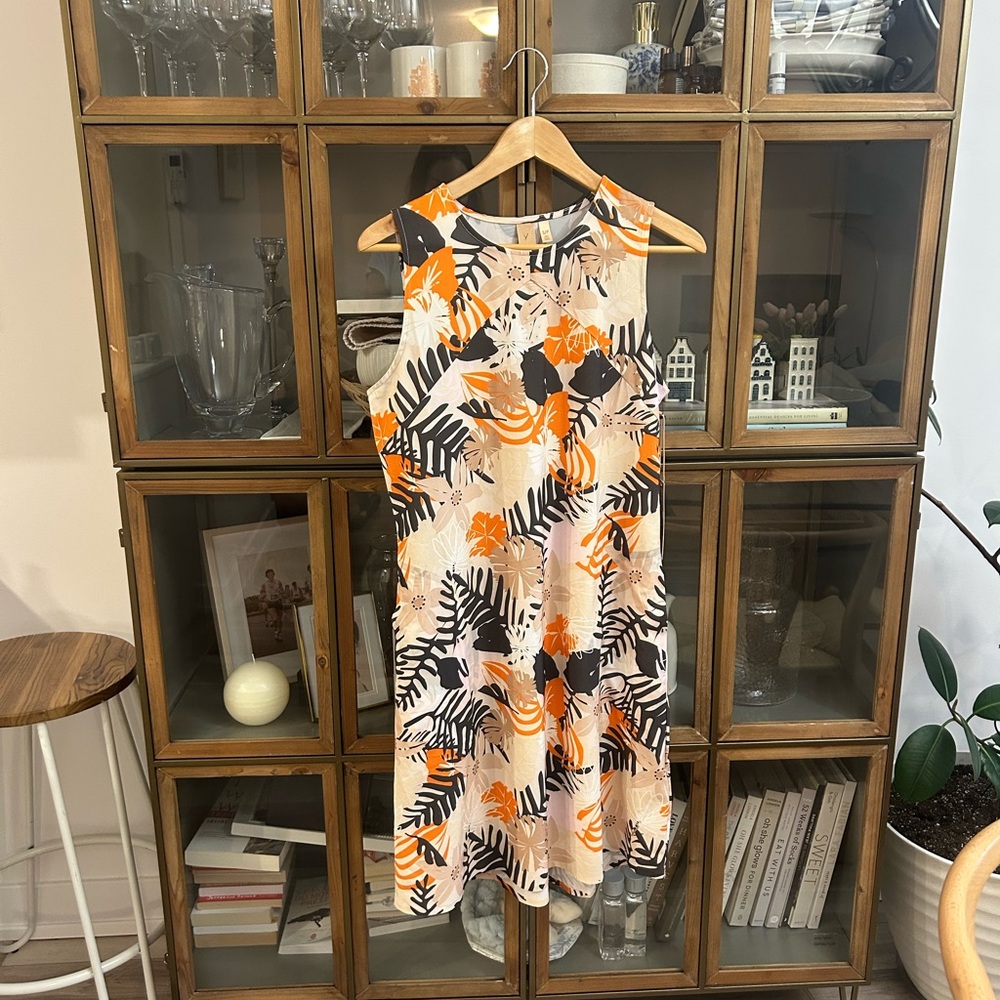 NWT Indyeva Floral Dress - Sport Expert